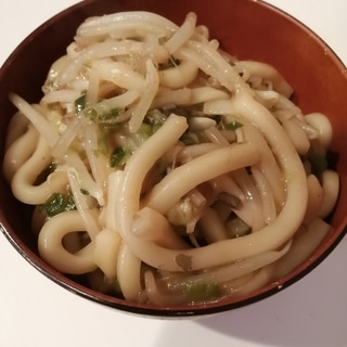 すき焼きの次の日は！うどんすき